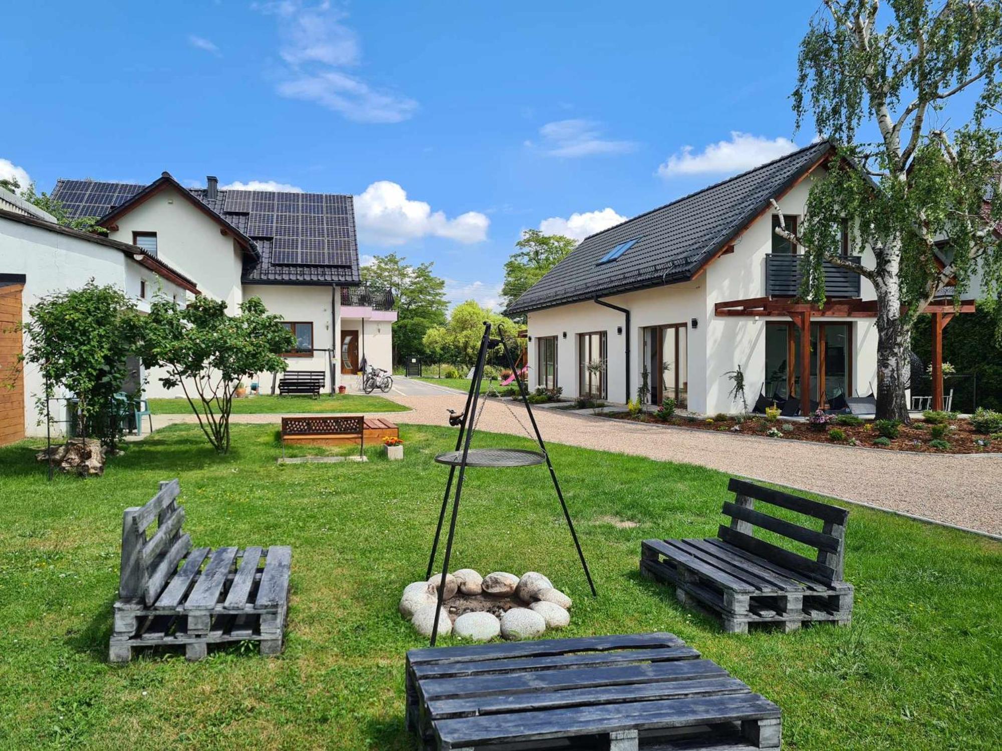 Lawendowy Domek Zator Przeciszow Apartment Exterior photo